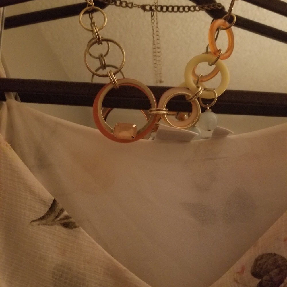 Necklace - Picture 3 of 3